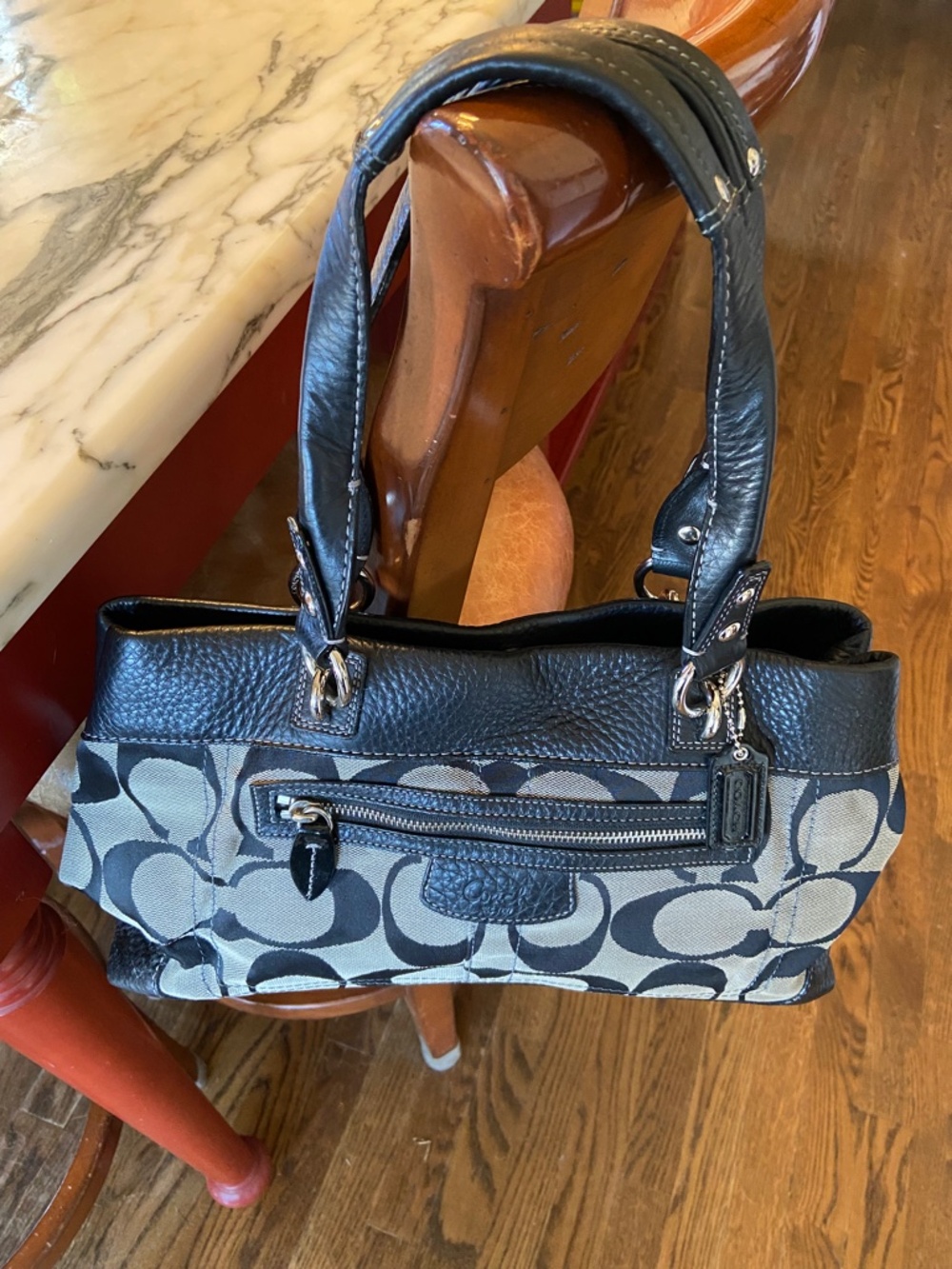 Coach Bag - Picture 4 of 4